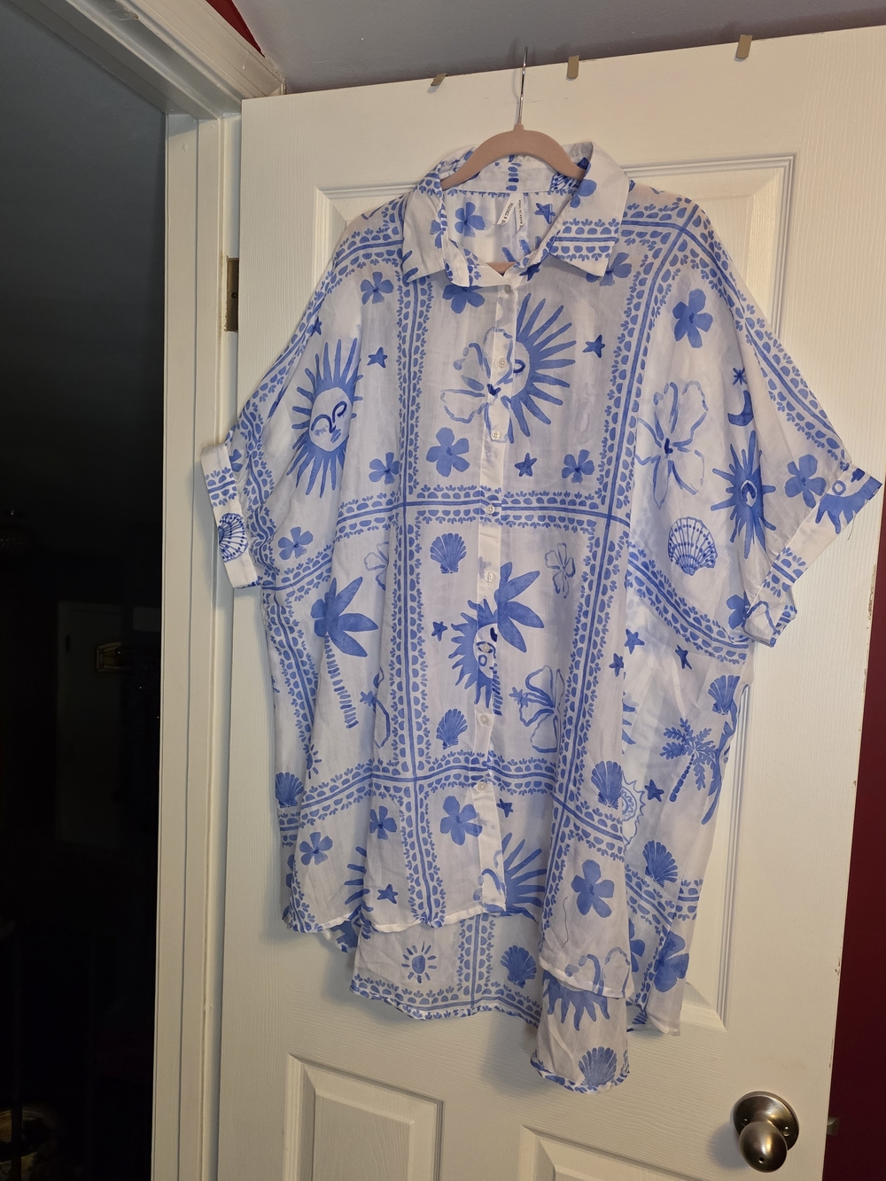Live 4 Truth White Button-Down Shirt with Blue Floral & Sun Print